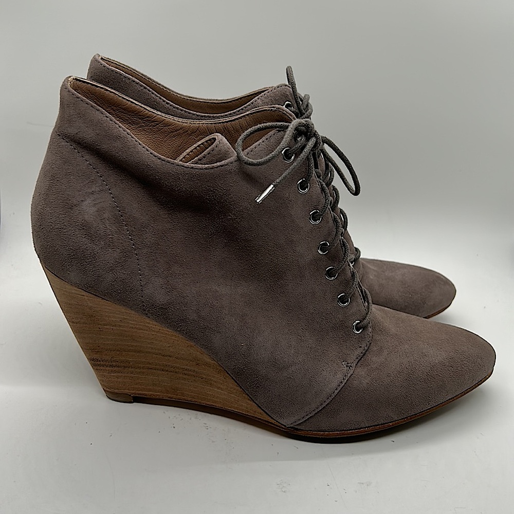 Belle Sigerson Morrison Light Gray Suede Wedge Ankle Booties Boots *Sz 8.5*🌸🌸 - Picture 3 of 8